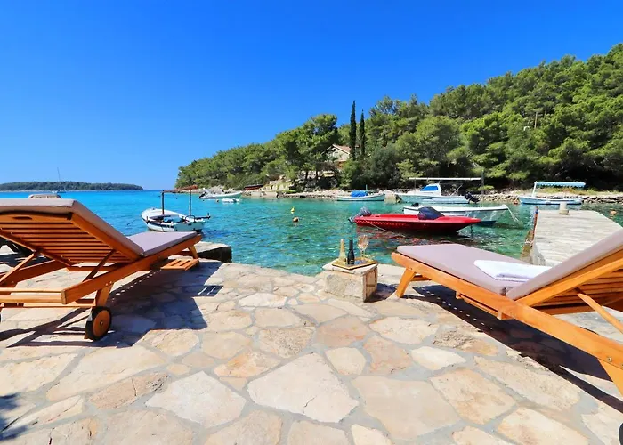 Villa Bay Vela Luka