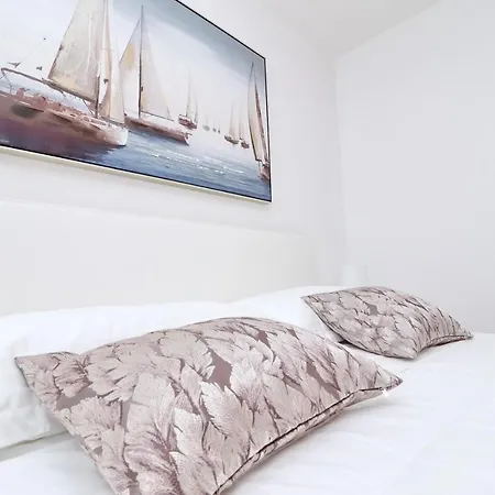 Bay Villa Vela Luka