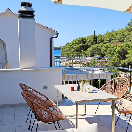 Villa Bay Vela Luka